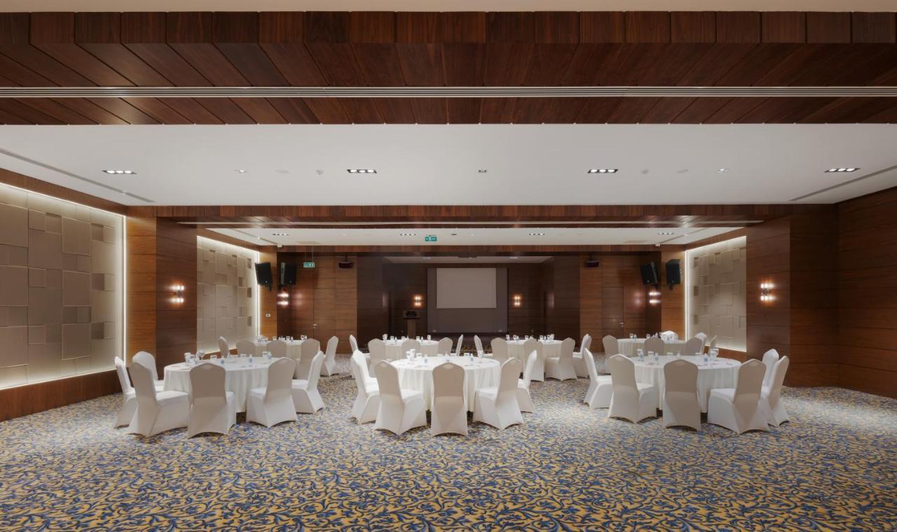 Hotel Ramada By Wyndham Erbil Gulan Street Zewnętrze zdjęcie